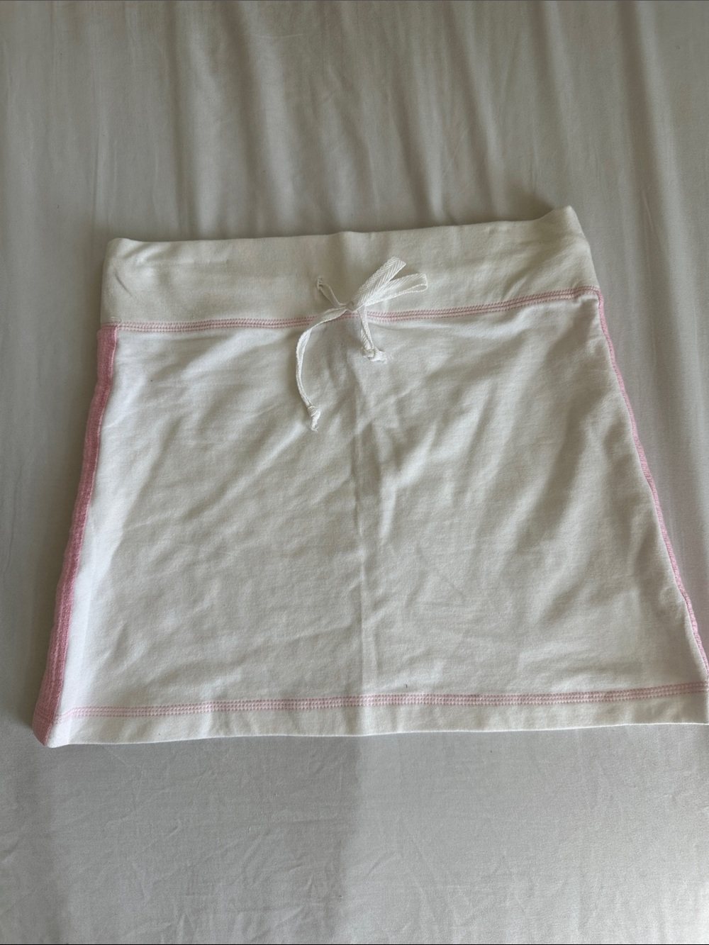 Y2K White Mini Skirt with Pink Trim